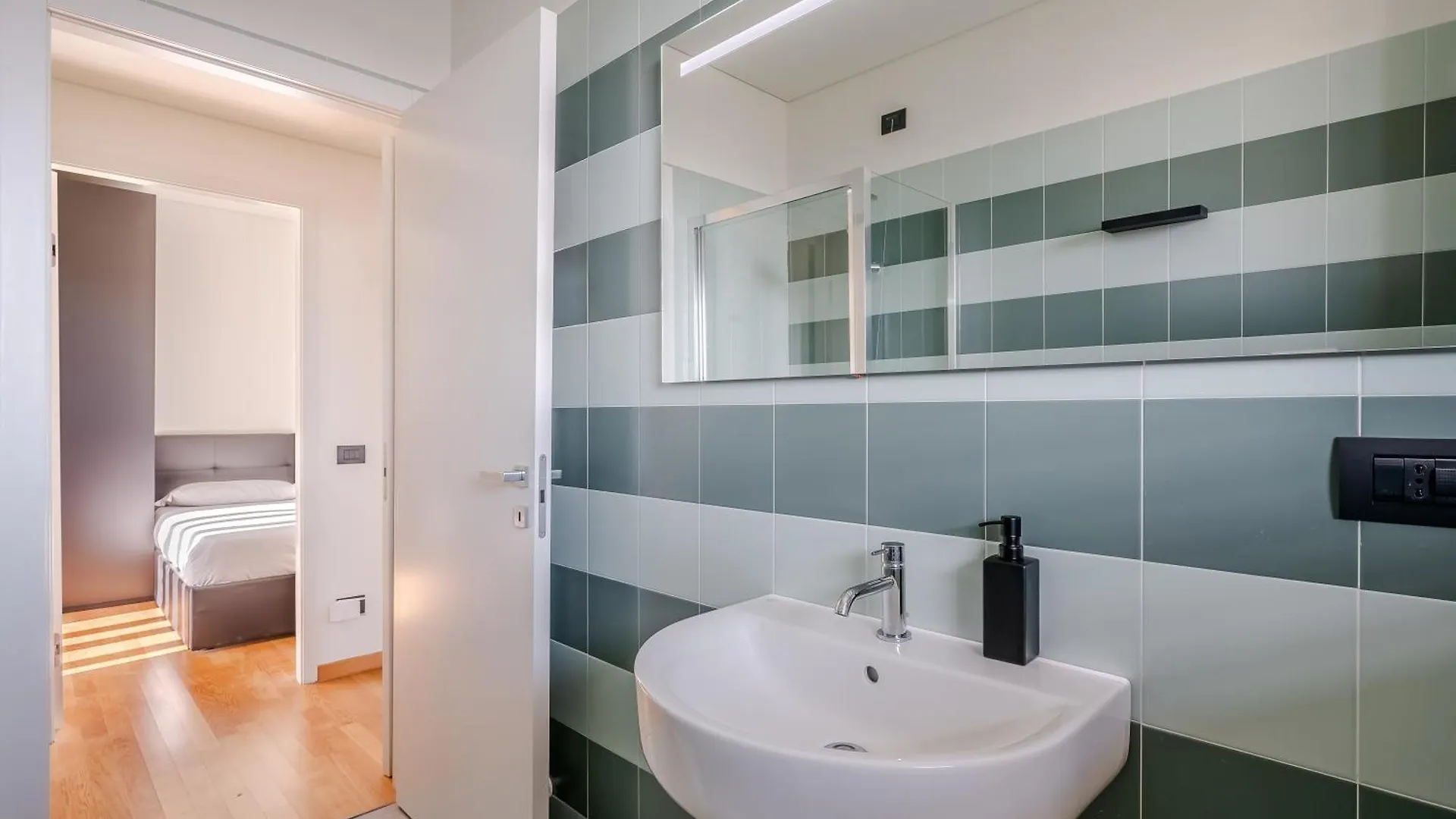Giax Tower Luxury Oasis Appartement Milaan