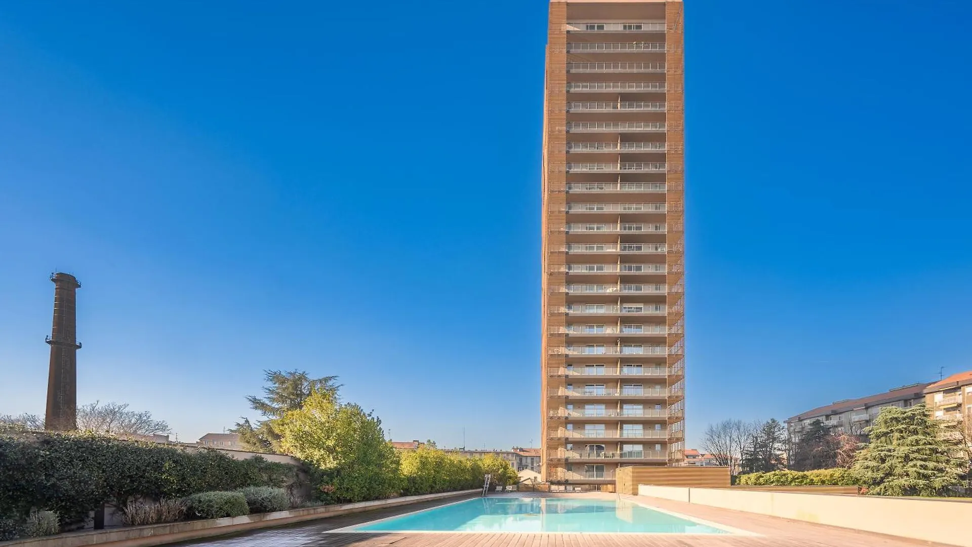 Contacten van Giax Tower Luxury Oasis